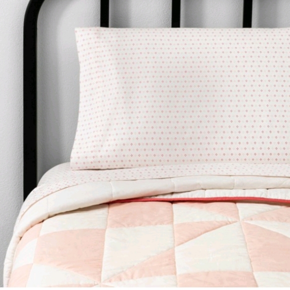 Modern twin Quilt - Hearth & Hand™ with Magnolia - Picture 2 of 8